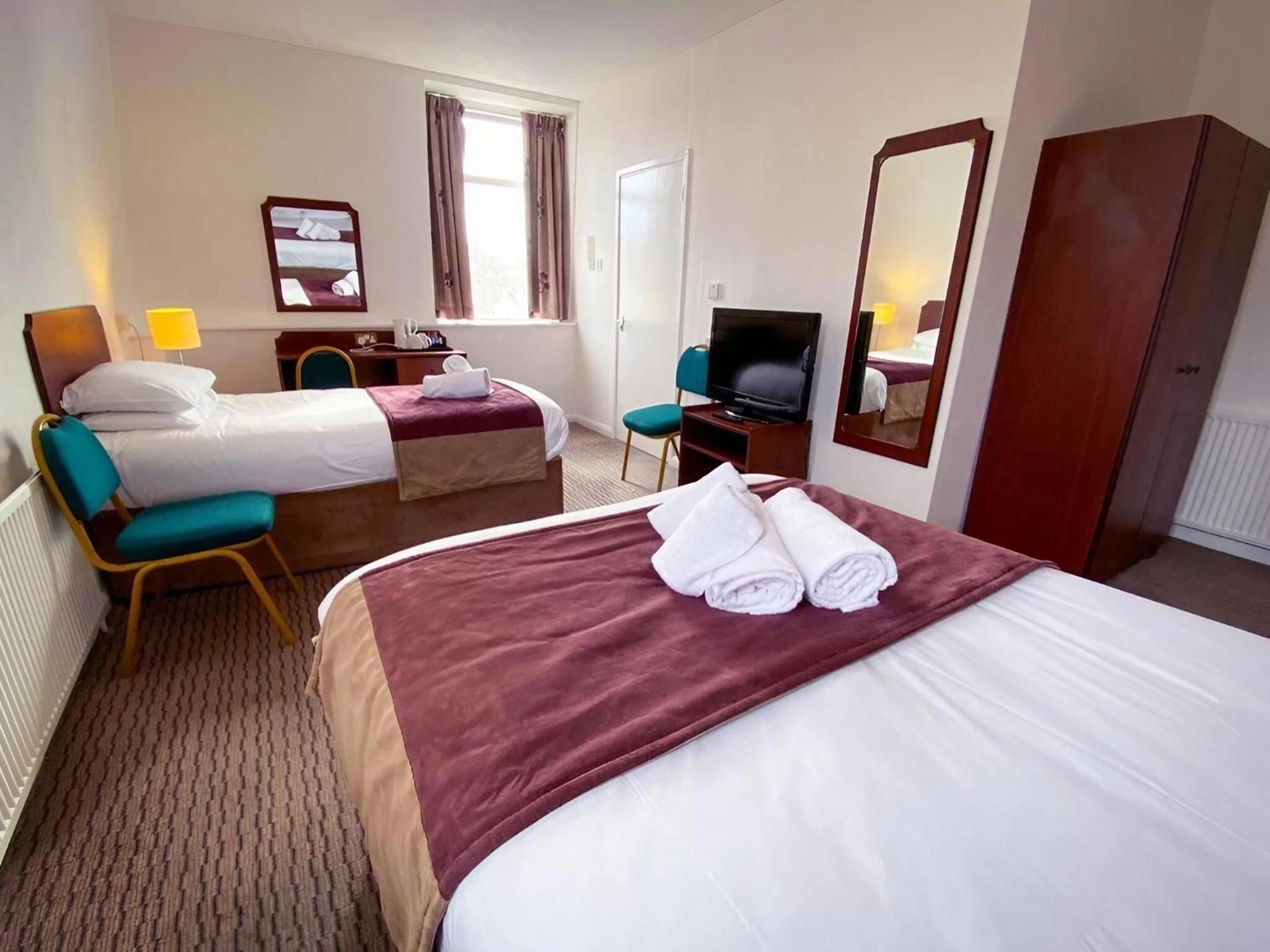 Tor Park Hotel Торки Экстерьер фото