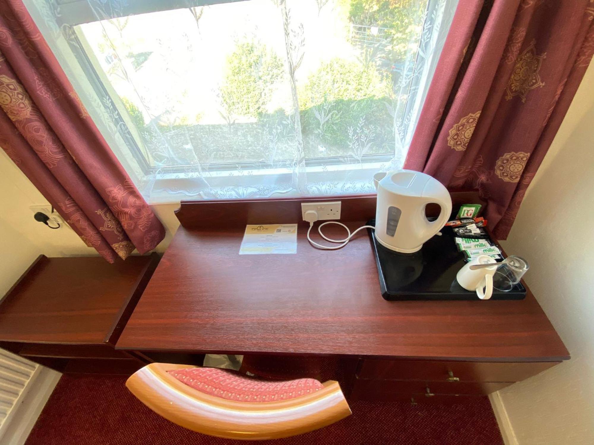 Tor Park Hotel Торки Экстерьер фото