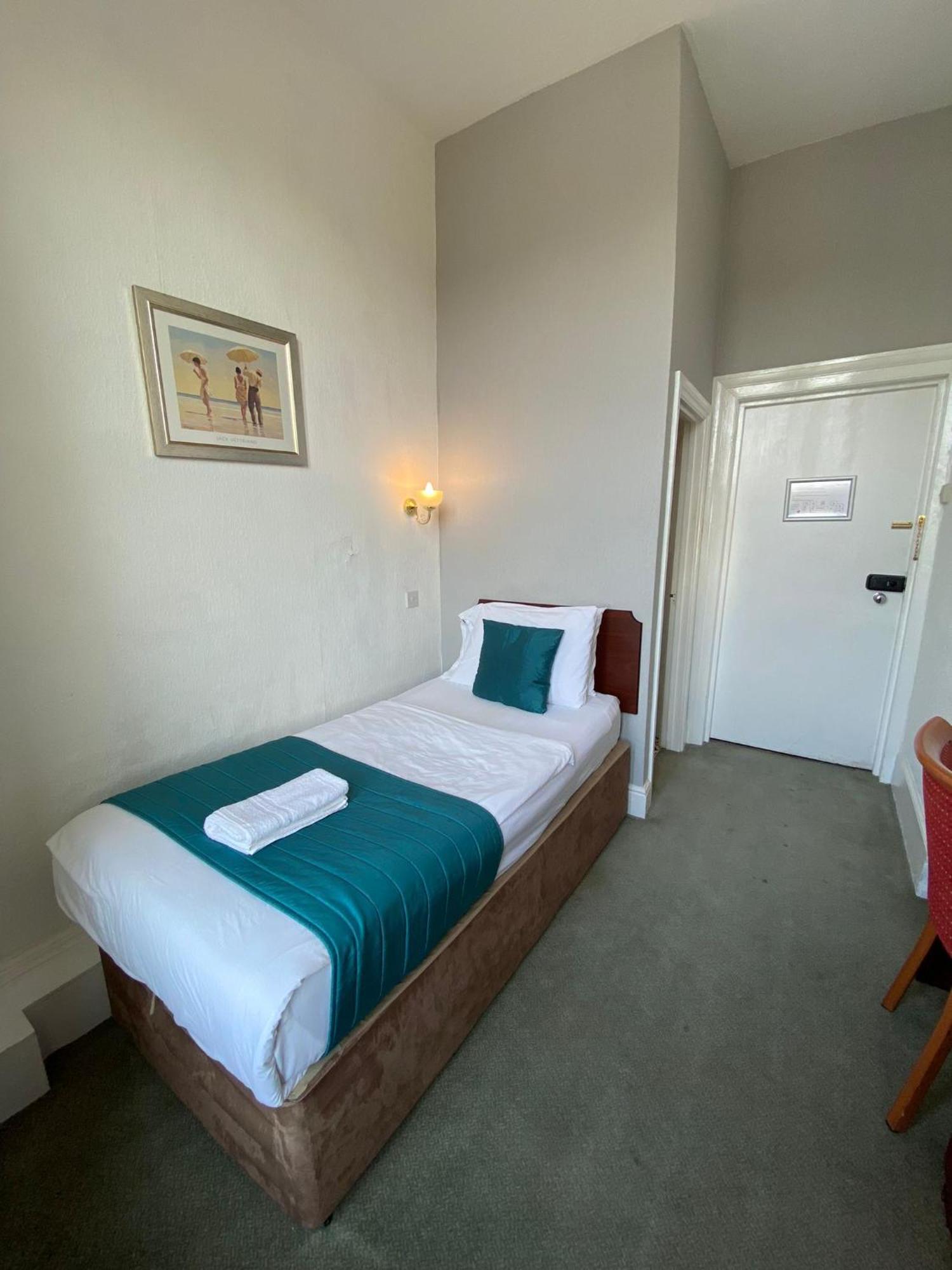 Tor Park Hotel Торки Экстерьер фото