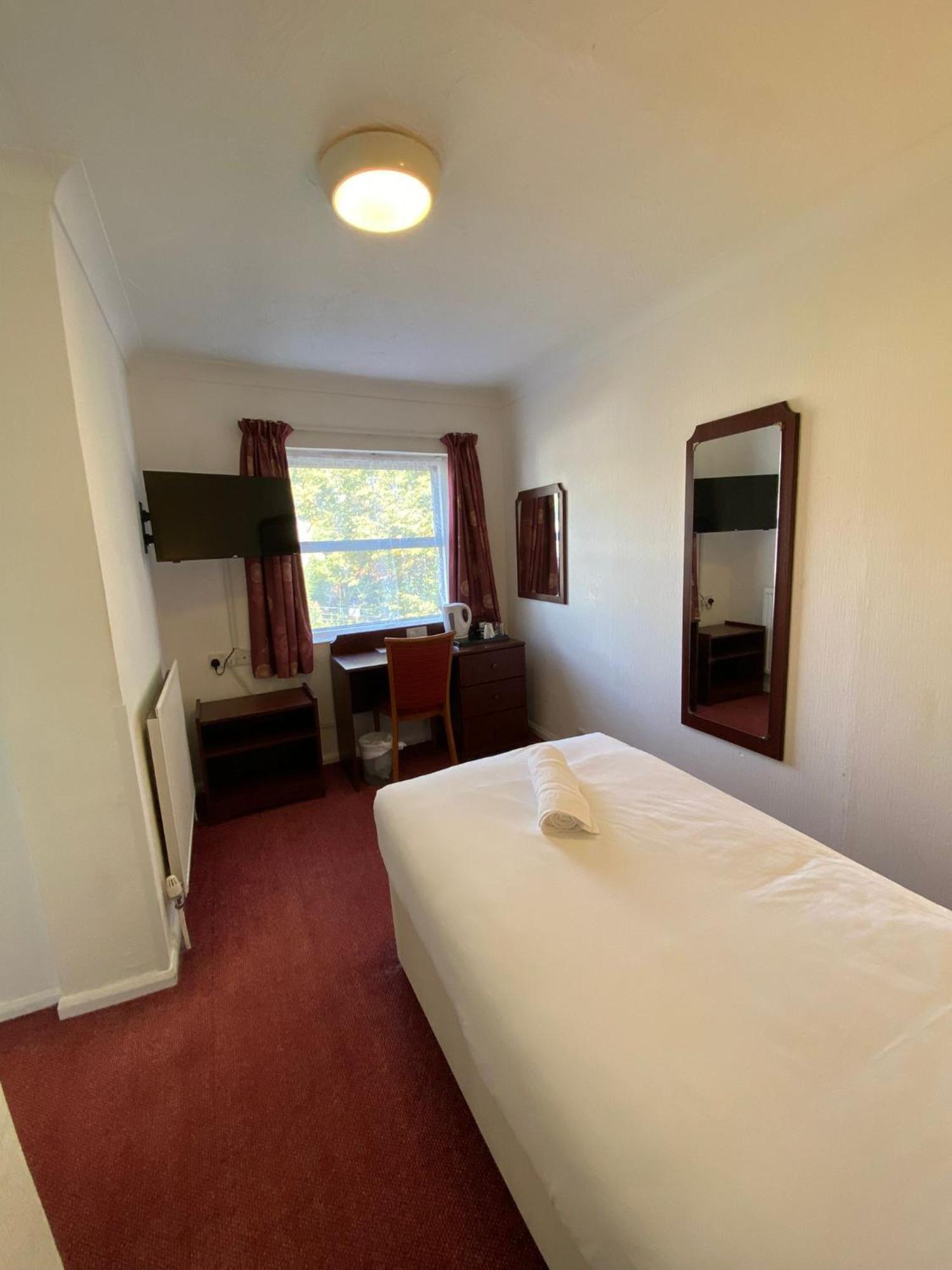 Tor Park Hotel Торки Экстерьер фото